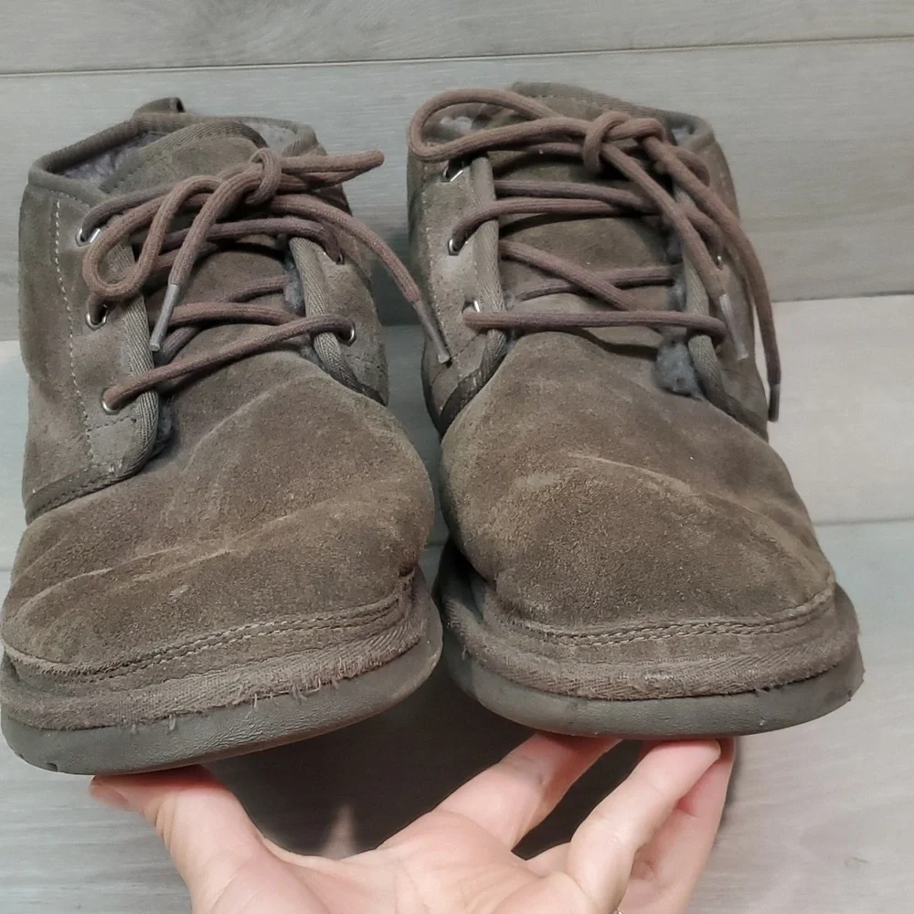 Ugg Australia Neumel Mens 3236 Ankle Leather Chukka Boots shoes sz 11